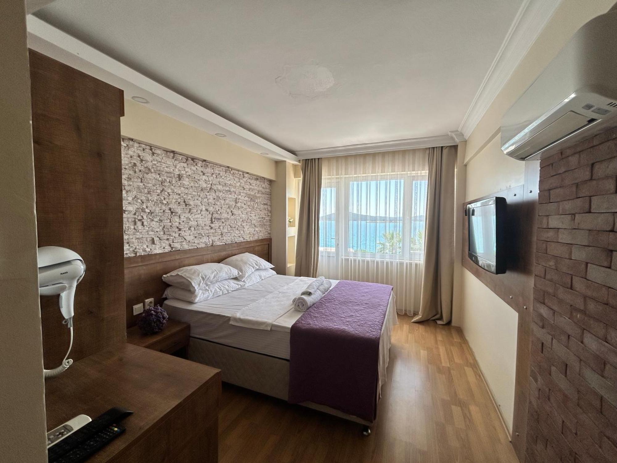 Cunda Panorama Otel Айвалык Экстерьер фото